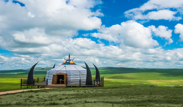 额尔古纳湿地穿越呼伦贝尔大草原祭敖包献哈达赠篝火晚会宿1晚蒙古包