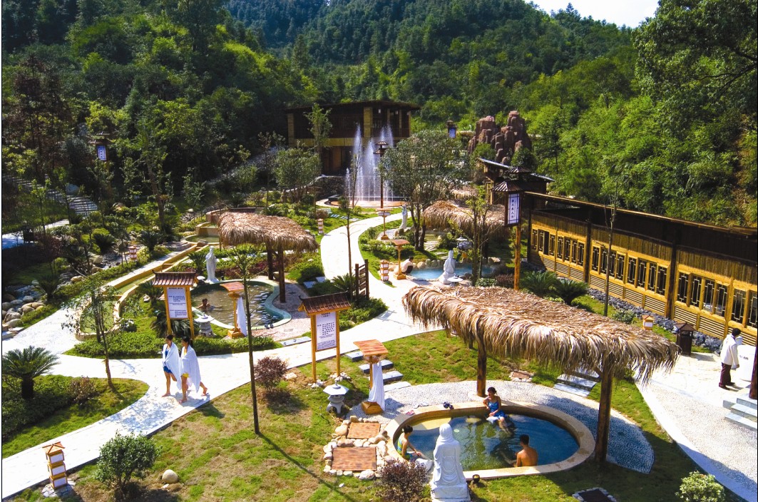 石家庄平山缥缈间温泉一日门票即买即用