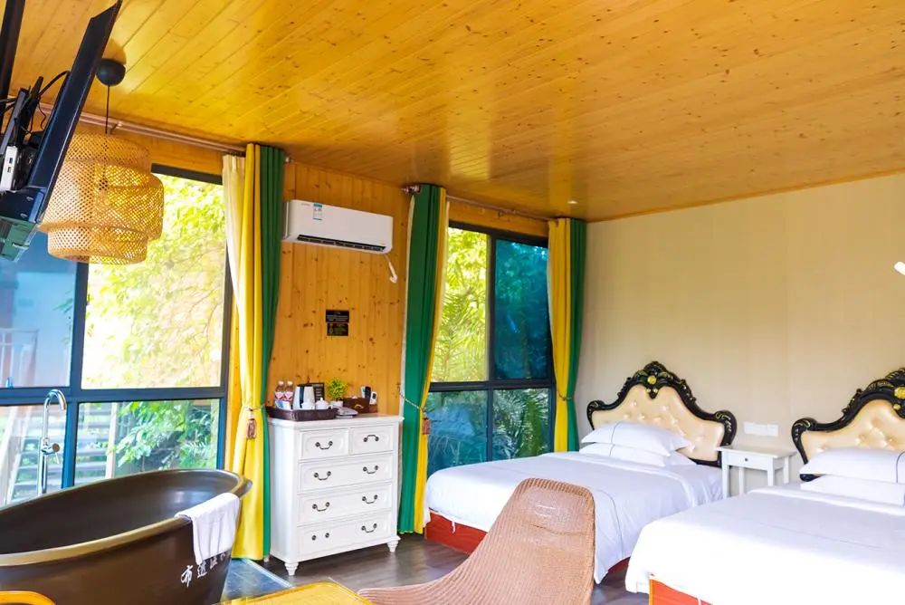 广西上思十万大山布透温泉度假酒店1晚2张早餐券2张无限畅游布透温泉