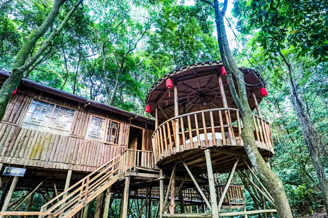 清远英德九州驿站天门沟树上温泉2天1晚酒店套餐含早餐天门沟门票住