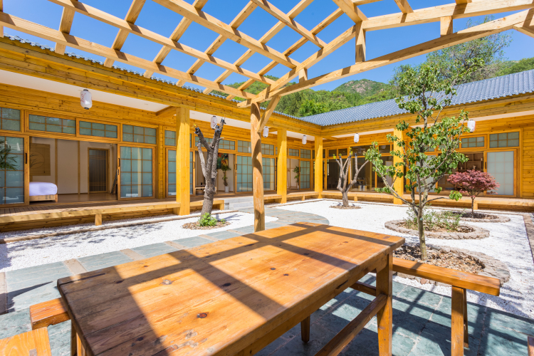 北京延庆勿忘山归谷民宿住宿1晚早餐周边景区八达岭长城八达岭野生