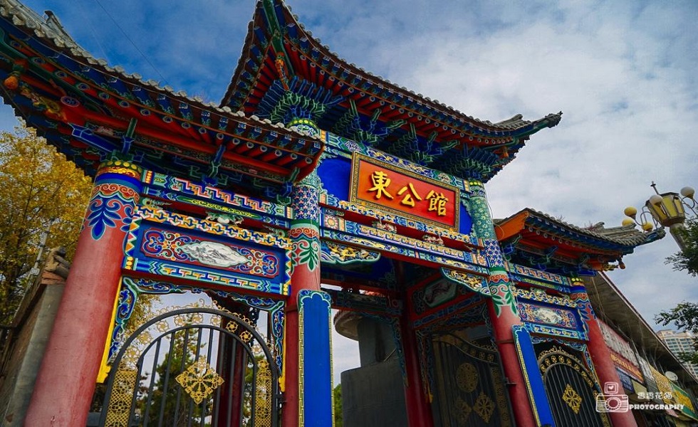 五一特惠临夏牡丹长廊东公馆八坊十三巷东郊花园一日游兰州出发定点