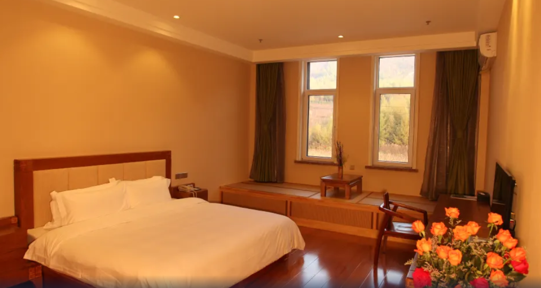 辽宁本溪花溪沐温泉酒店2天1晚住宿本溪花溪沐温泉二次泡浴早餐免费