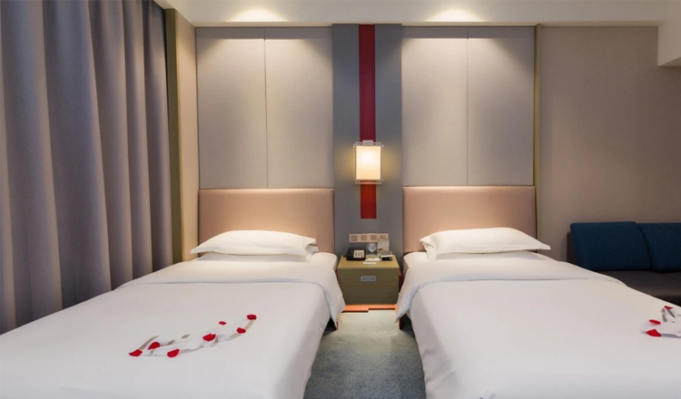 曲阜银座佳悦酒店2天1晚豪华双床房双人自助早餐漫游孔庙感受儒家文化