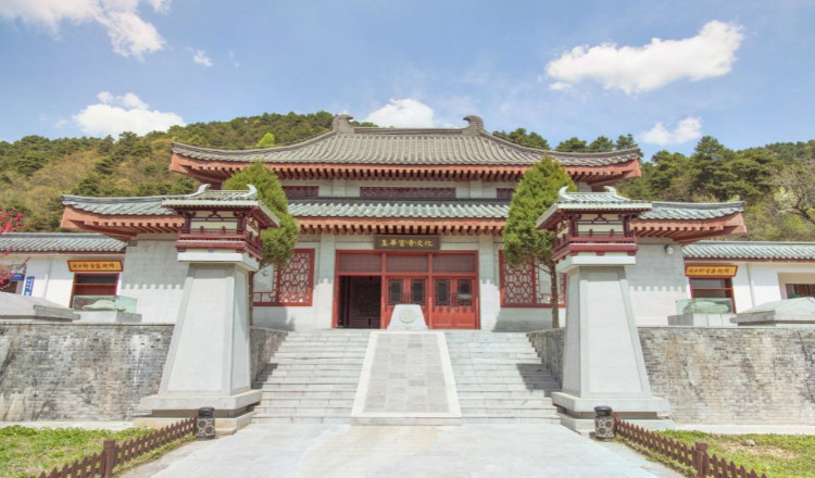 铜川玉华宫酒店两天一夜住宿套餐(含双人早餐 双人玉华宫景区门票