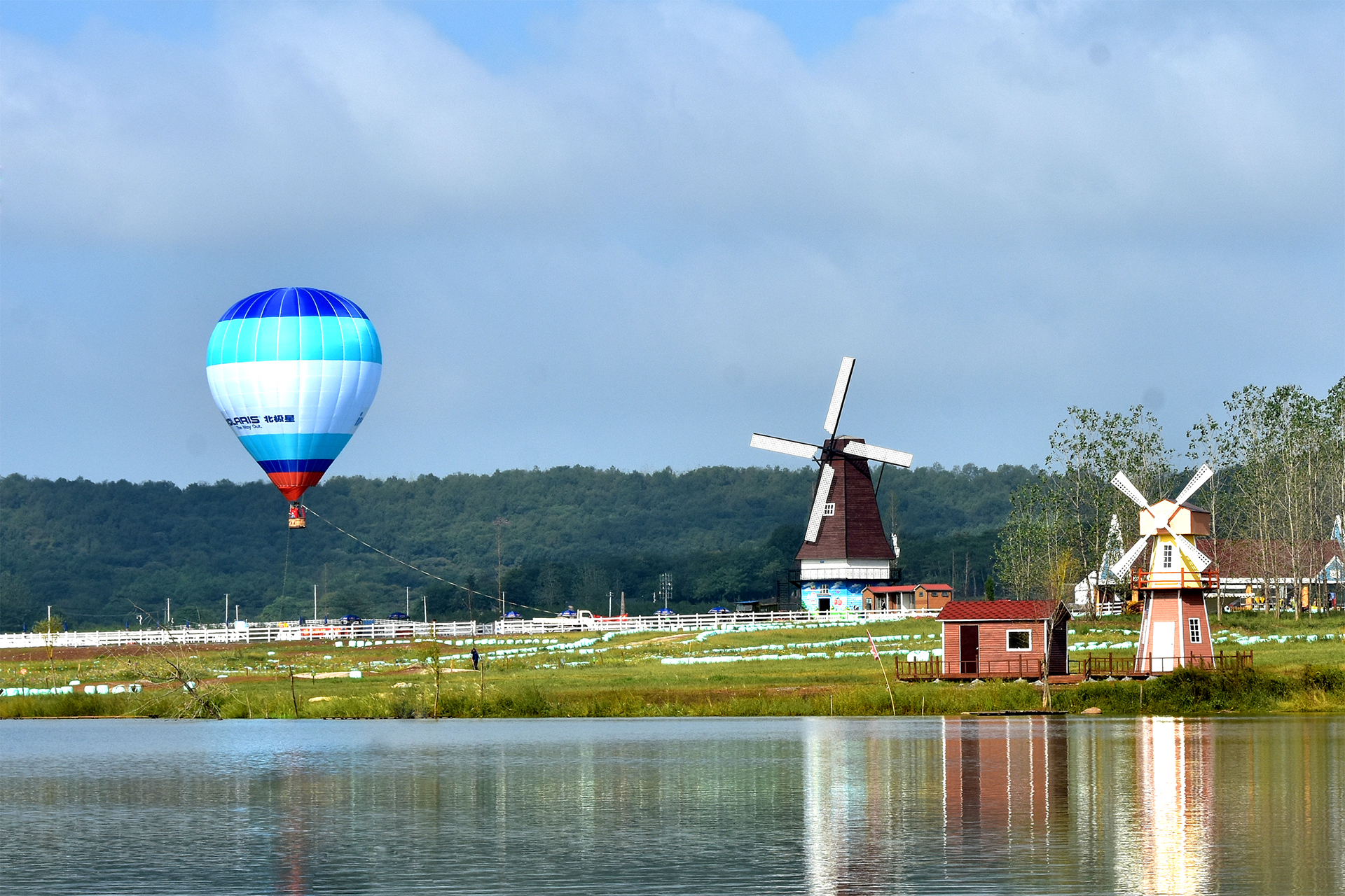 南京巴布洛亲子庄园酒店2天1晚套餐双人早餐双人巴布洛入园大门票含