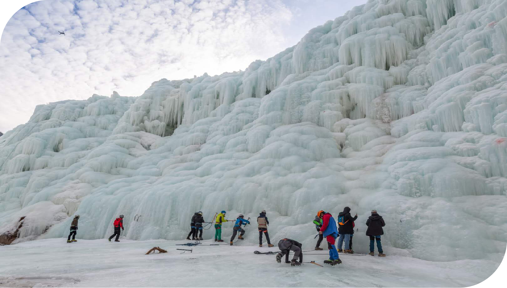 北京延庆玉渡山 八达岭长城 野生动物世界 2天1晚定制游(冰瀑攀冰