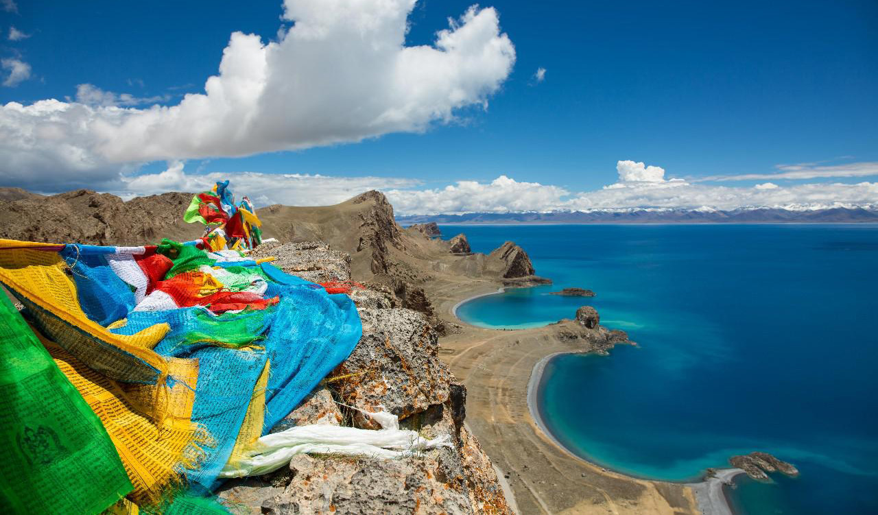 纳木措2日游俯瞰纳木错月牙湾那根拉山口夜观星空湖边漫步零距离体验