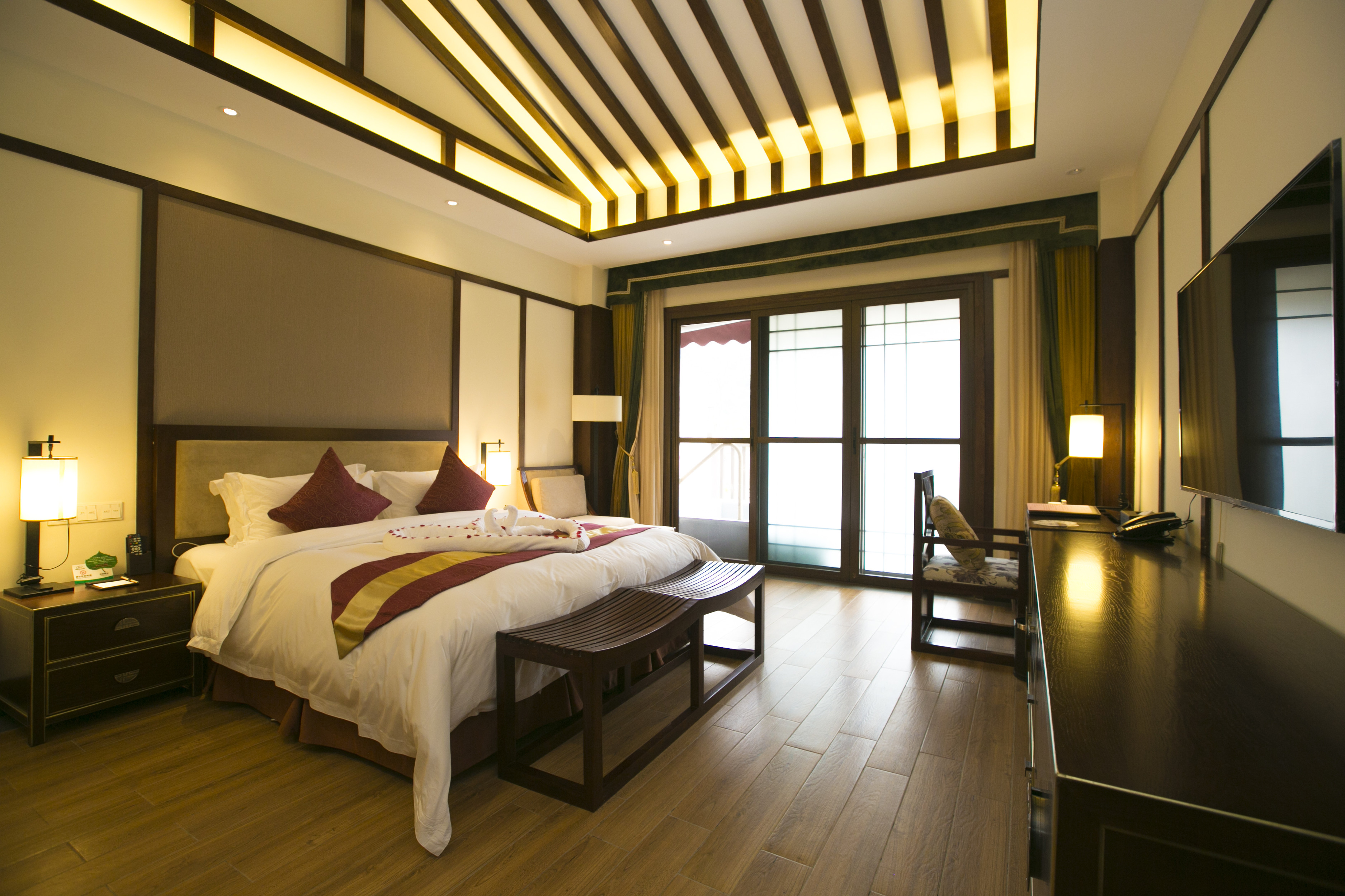 海螺沟贡嘎翔云悬崖温泉酒店1晚住宿套餐可选云中贡嘎晚会双人海螺沟