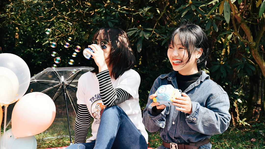 15人团野餐趴提供拍照道具赠送照片贵州毕节百里杜鹃踏春赏花纯玩一