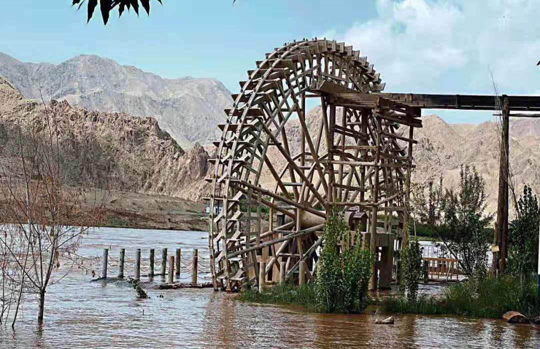 宁夏银川旅游中卫沙坡头腾格里沙漠北长滩66号公路一日