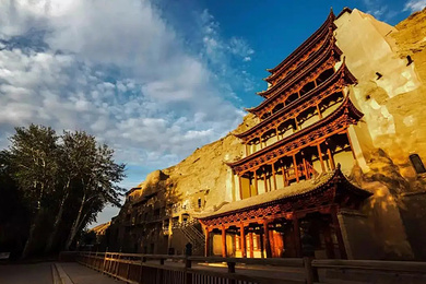 西宁往返敦煌9天8晚包车自由行无人机跟拍茶卡盐湖西台吉乃尔湖翡翠湖