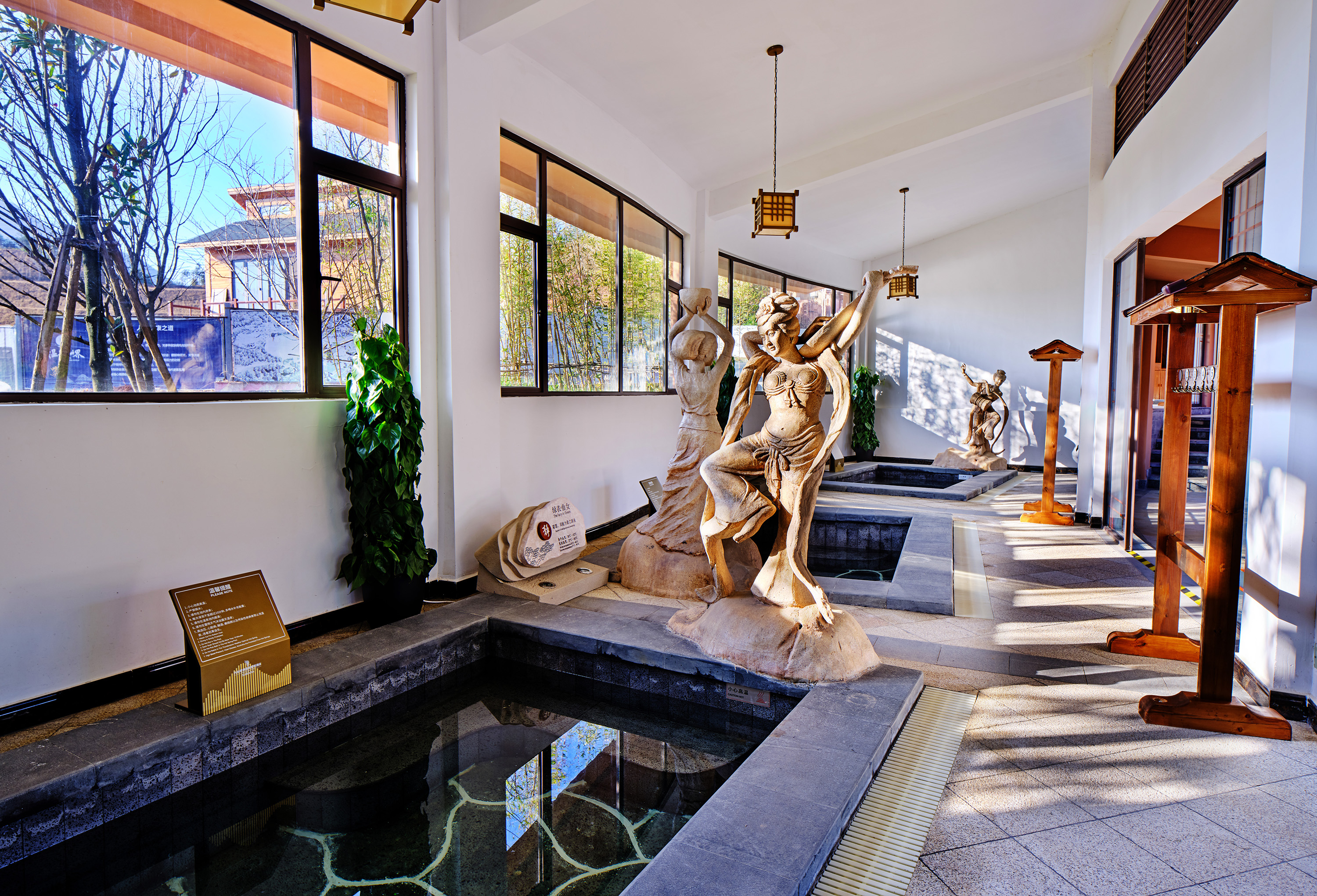 宜春奉新九仙君澜温泉度假区度假酒店2天1晚住宿(双人早餐 双人温泉