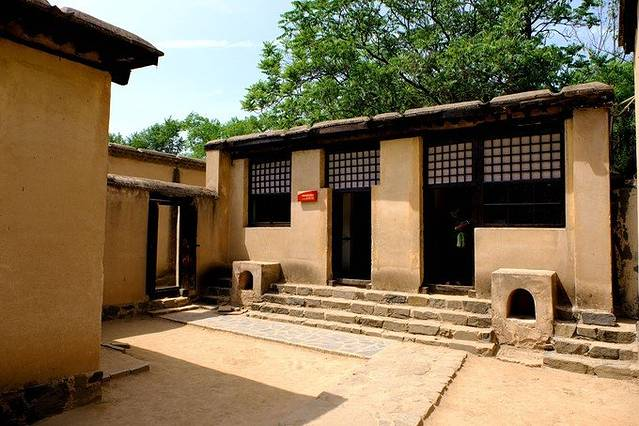 石家庄西柏坡沕沕水李家庄3天当地定制游(农业大寨 中共中央旧址 全程