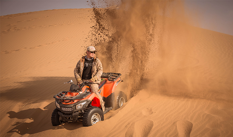 腾格里沙漠星空露营2日游一价全含娱乐项目沙漠冲浪车骑骆驼自驾沙滩