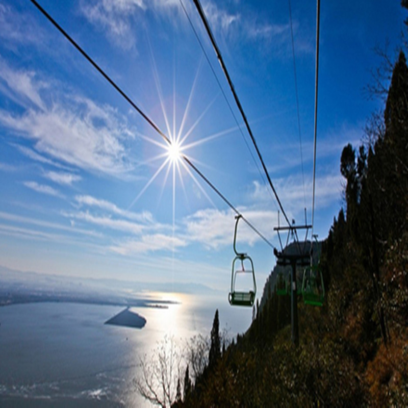 俯瞰滇池昆明西山龙门门票双程环保大巴西山单程索道单程电瓶车当天10