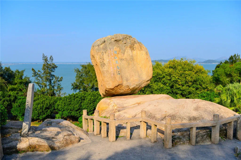 福建东山岛2日游东山岛马銮湾南门湾风动石东门屿打卡左耳拍摄地苏