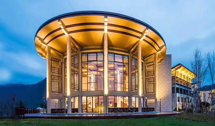 四川成都7天6晚跟团游(悦榕庄 九寨云顶秘境 九寨沟 黄龙 都江堰 熊猫