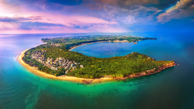 广西北海涠洲岛精选5日游一价全含海景酒店海上丝绸之路北海银滩百年