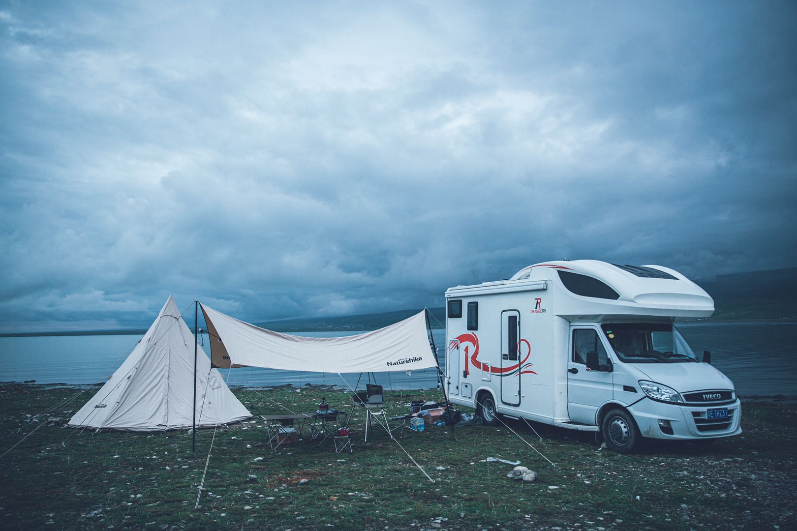 房车露营青海甘肃大西北房车7日游大环线鸣沙山露营莫高窟敦煌水上