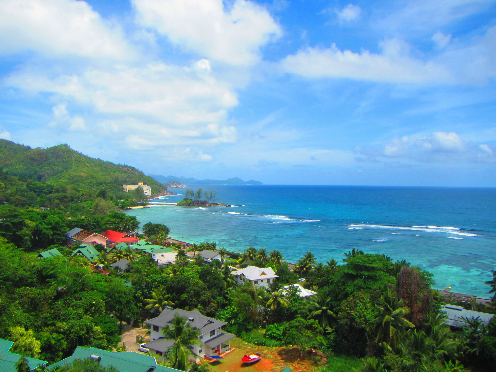 春节香港直飞塞舌尔8天5晚自由行高端海岛免签威廉王子夫妇蜜月地赠送