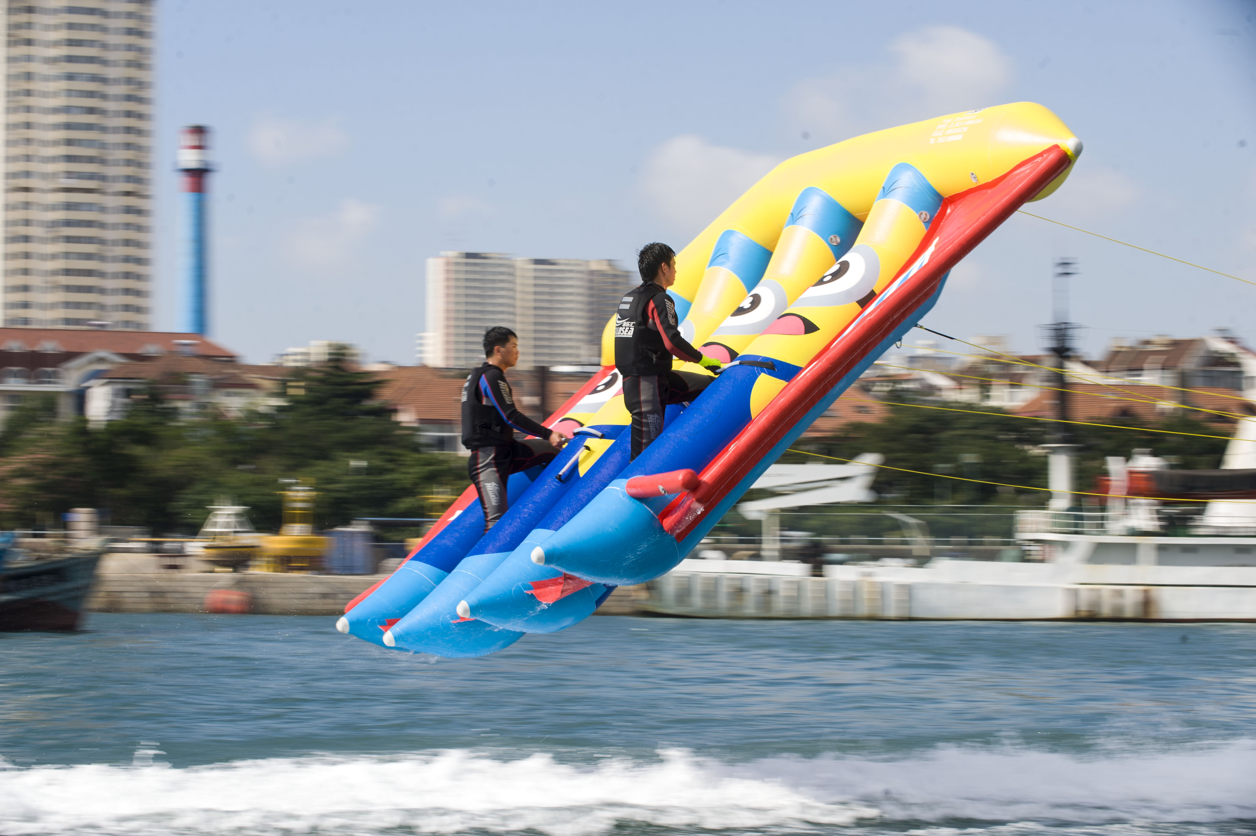 莱州帕提海岸海上嘉年华飞鱼成人景点门票
