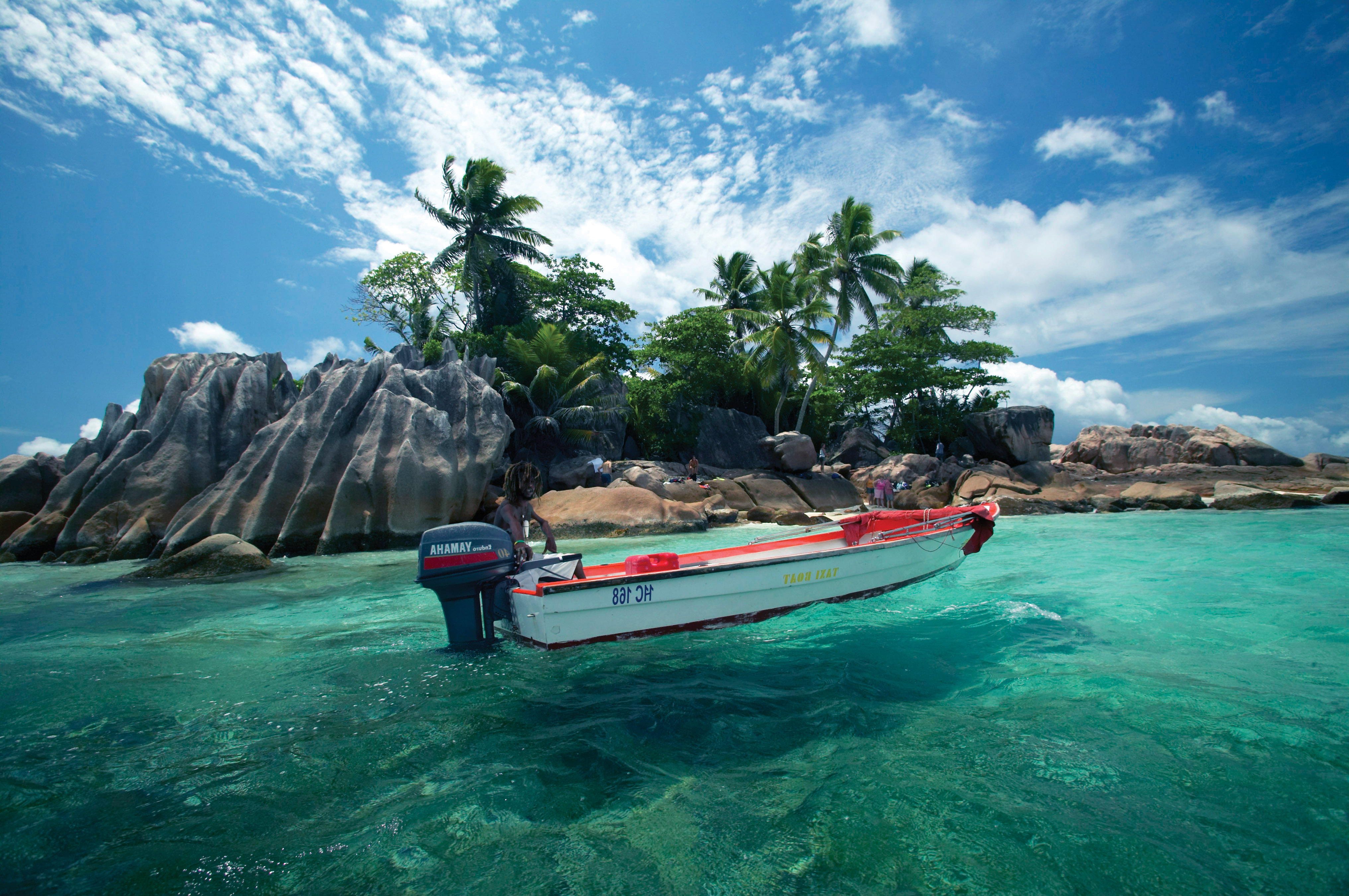 春节香港直飞塞舌尔8天5晚自由行高端海岛免签威廉王子夫妇蜜月地赠送