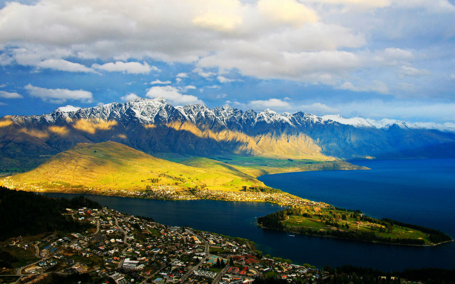 新西兰炫酷玩法皇后镇高空跳伞1日游感受速度与激情