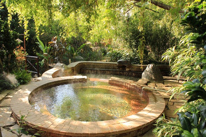 云南大理普陀泉温泉